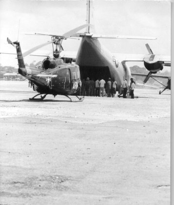 payette-18-Huey&Caribu-Can-Tho-Airport-1965-357x420